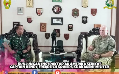 KUNJUNGAN INSTRUKTUR AD AMERIKA SERIKAT CAPTAIN HENRY FREDREICH SQUIERS KE AKADEMI MILITER