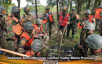 Kadepjas Akmil Meninjau Latihan Yudha Wastu Pramuka