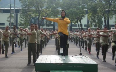 Wagub Akmil Ajak Tingkatkan Kebersihan dan Galakkan Kembali Senam SKJ 88