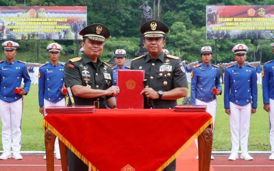 GUBERNUR AKMIL HADIRI PENUTUPANPENDIDIKAN DASAR INTEGRATIF TARUNA AKADEMI TNI