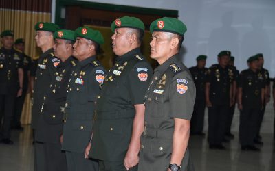 SERAH TERIMA JABATAN DAN TRADISI WARGAAKADEMI MILITER