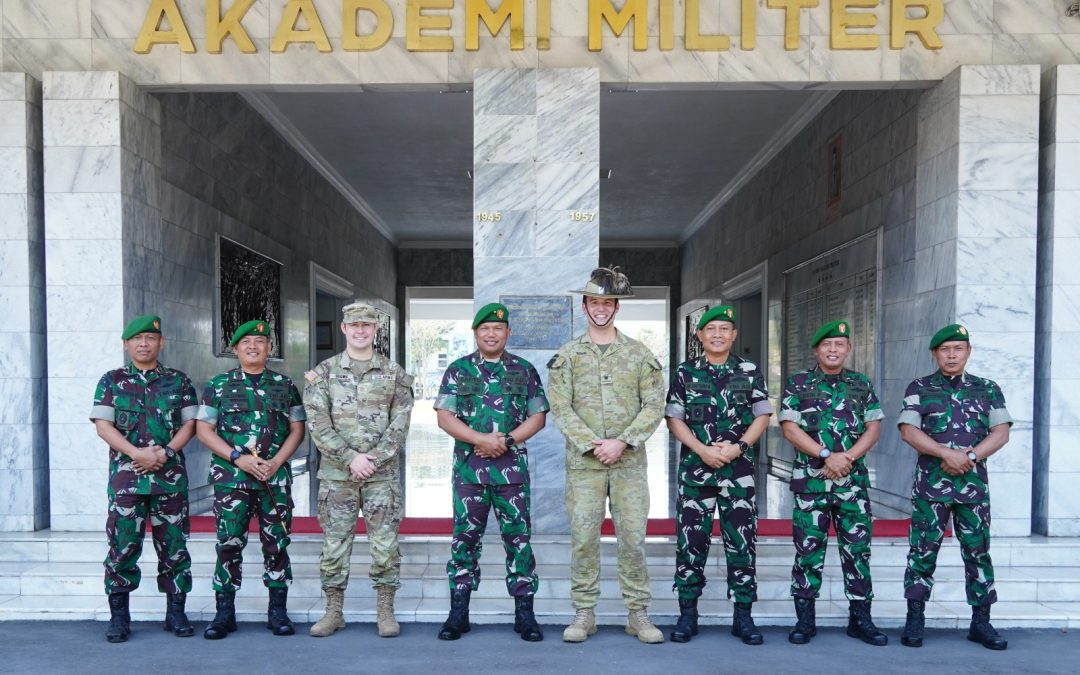 Penerimaan Instruktur Amerika Serikat untuk Akademi Militer Magelang