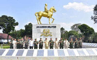 Gubernur Akmil Sambut KunjunganTim Asistensi Khusus Kementerian RI