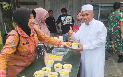 Akademi Militer Gelar Jumat Berkah di Masjid Al Huda Mertoyudan