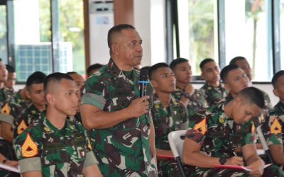 Pentingnya Menjadi Prajurit Berkarakter Oleh Gubernur Akademi Militer