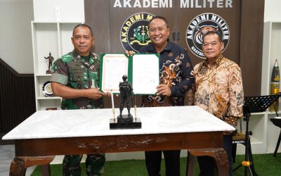 DBK-BRW Kediri Serahkan Bantuan Sarana Operasional ke Akademi Militer