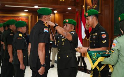 Gubernur Akmil Pimpin Sertijab dan Tradisi Warga Baru serta Pelepasan Pejabat Lama