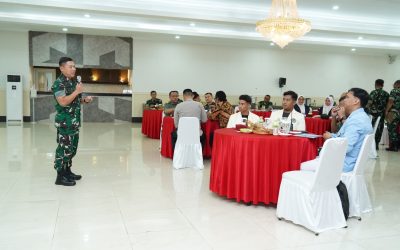 Bersama Mahasiswa Magelang, Akademi Militer Pererat Tali Silaturahmi