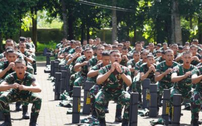 Taruna Akmil Menerima Pembekalan Kepemimpinan Lapangan dari “The King of Sparko”